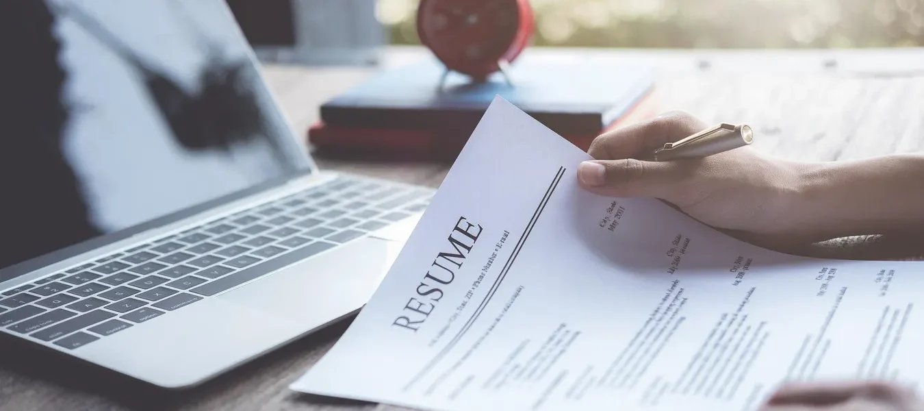 How to Select A Professional Resume Writer